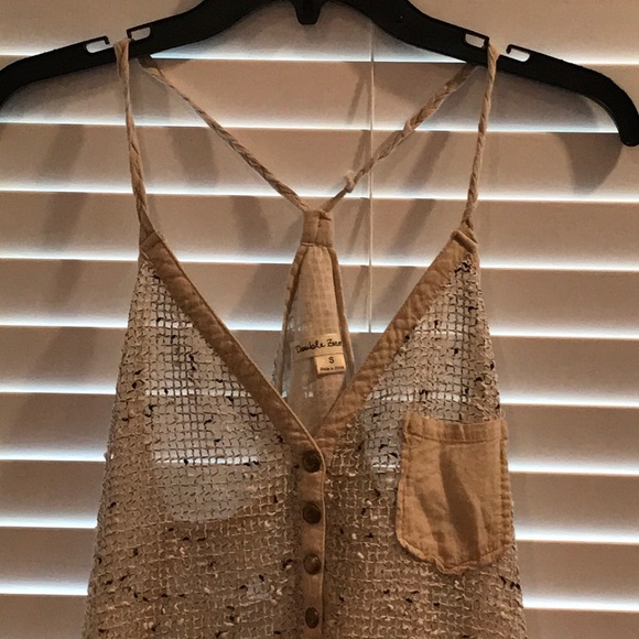 Top - Picture 2 of 6